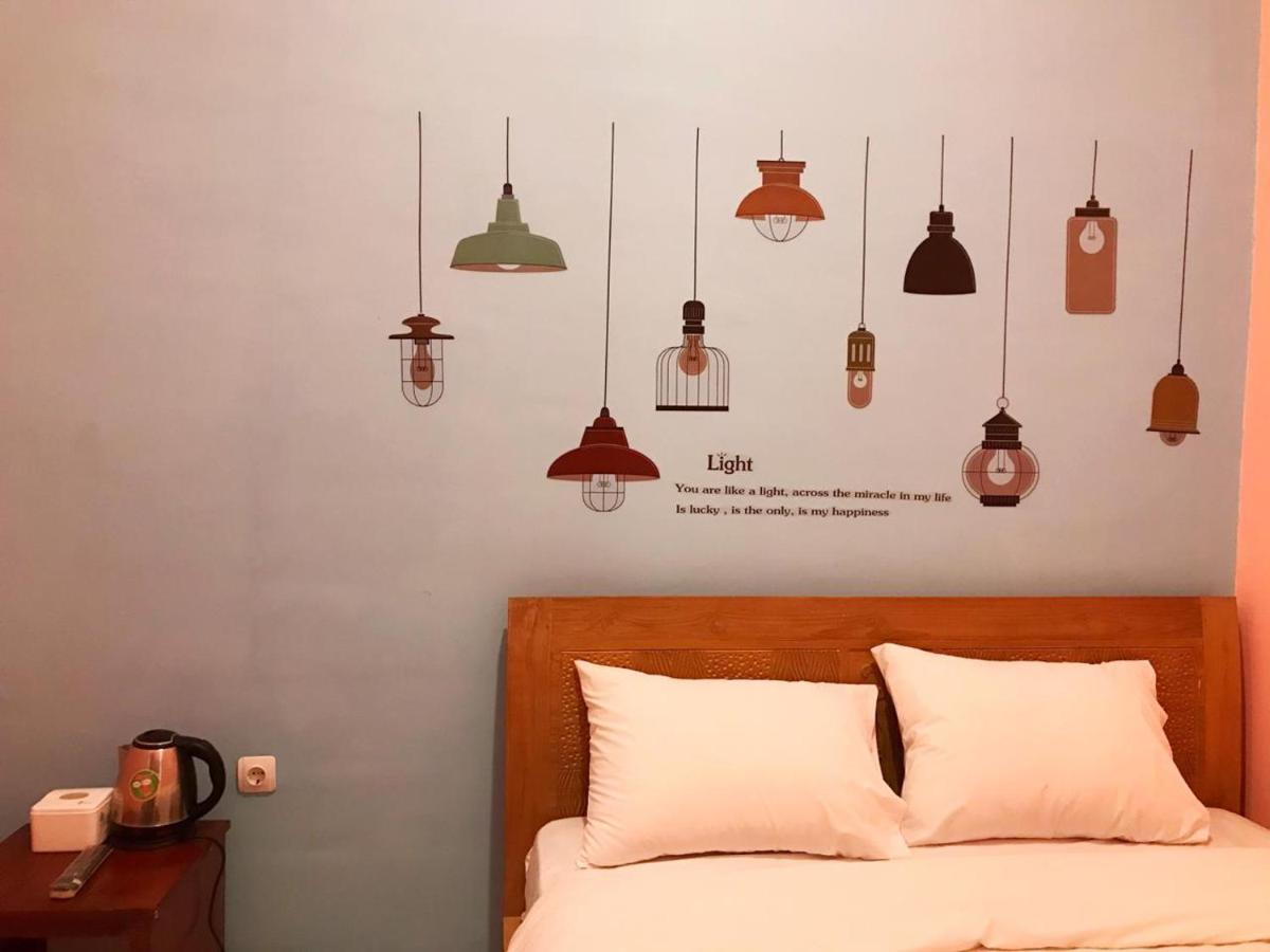 Roomz Budget Residence Semarang Dış mekan fotoğraf